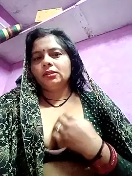 Snapshot of Hot_komal1 chatting on 11.24.25 Hot komal1 online show from 11.24.25