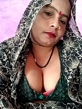 Snapshot of Hot_komal1 chatting on 12.14.25 Hot komal1 online show from 12.14.25