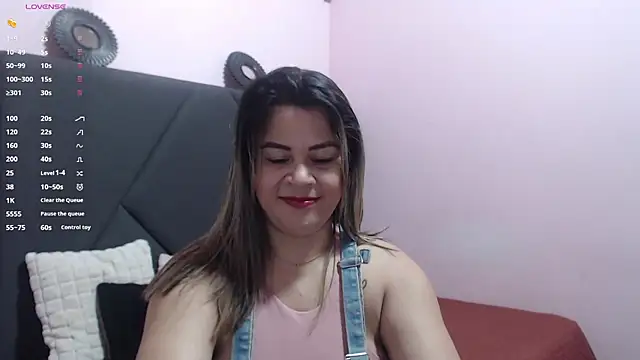 pamela echeverria online show from 11.22.25
