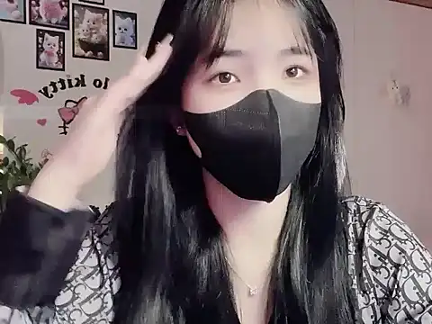 keelinnn19 online show from 11.20.25