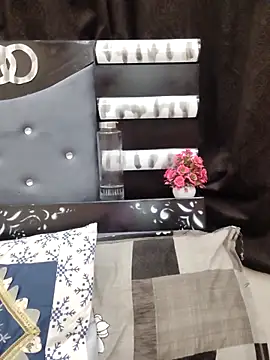 Suhana Darling online show from 02.24.26