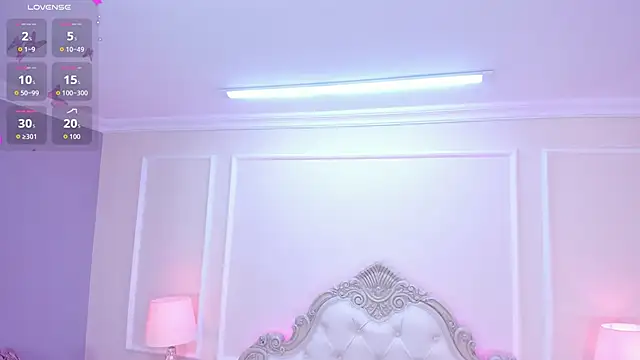 AmyBlackwood online show from 09.27.25