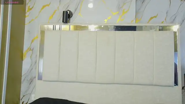 Snapshot of angeles_azul chatting on 05.12.26 angeles azul online show from 05.12.26