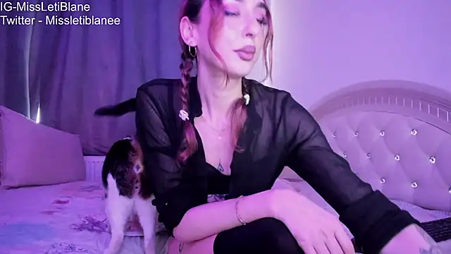 Snapshot of MissLetiBlane chatting on 02.04.25 MissLetiBlane online show from 02.04.25