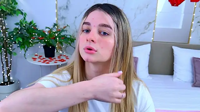 SweetyLicky online show from 02.08.26