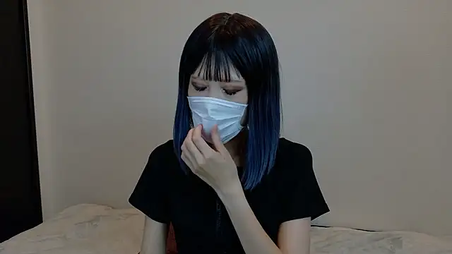 sarina at online show from 10.11.25