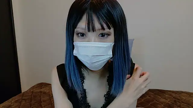 sarina at online show from 12.05.25