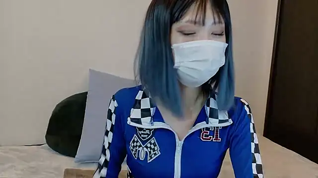 Snapshot of sarina_at chatting on 02.15.26 sarina at online show from 02.15.26