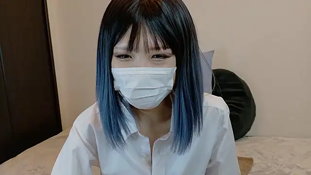 Snapshot of sarina_at chatting on 02.28.26 sarina at online show from 02.28.26