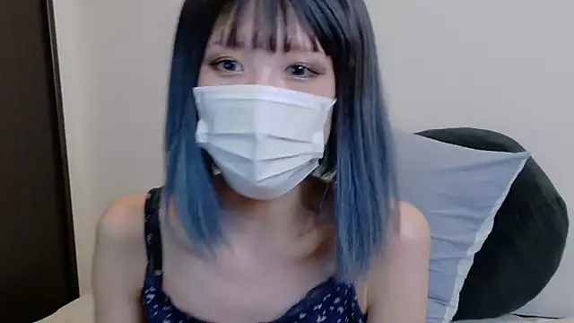 Snapshot of sarina_at chatting on 07.24.26 sarina at online show from 07.24.26