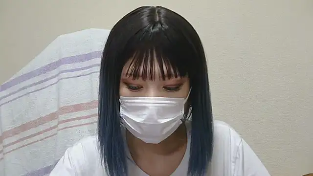Snapshot of sarina_at chatting on 07.27.26 sarina at online show from 07.27.26