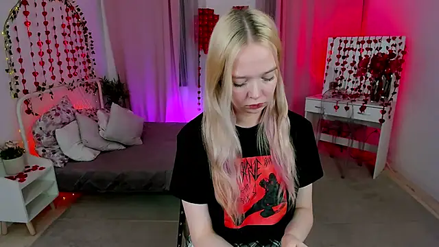 BellaMontgomery online show from 02.10.26