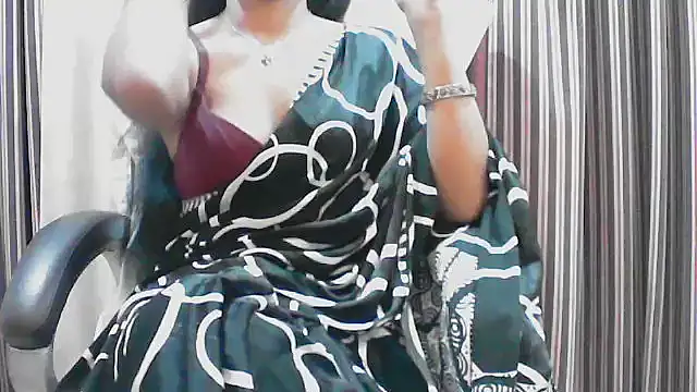 Snapshot of horny__couple_ chatting on 12.04.25 horny couple online show from 12.04.25