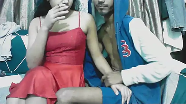 Snapshot of horny__couple_ chatting on 12.18.25 horny couple online show from 12.18.25