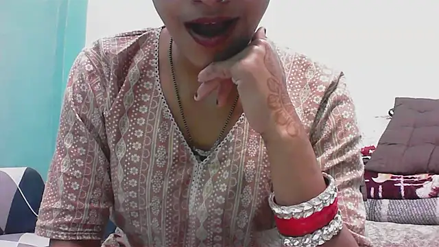 Snapshot of horny__couple_ chatting on 02.18.26 horny couple online show from 02.18.26