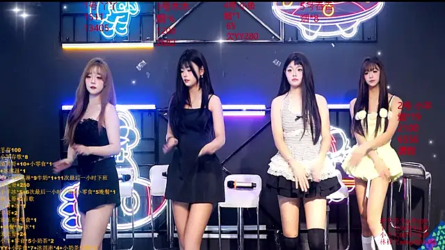 EYgirl222 online show from 09.18.25