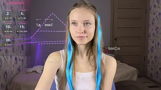 Snapshot of Armurra15 chatting on 10.04.25 Armurra15 online show from 10.04.25