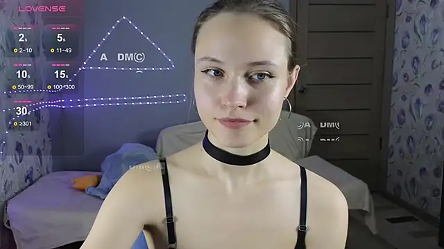 Snapshot of Armurra15 chatting on 10.28.25 Armurra15 online show from 10.28.25