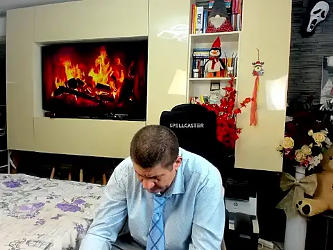 SpartacusDaddy48 online show from 03.11.26