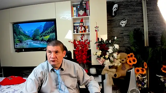SpartacusDaddy48 online show from 05.15.26
