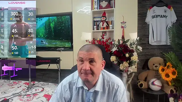 SpartacusDaddy48 online show from 06.18.26