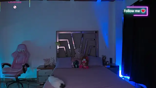 lunaarose online show from 02.13.26