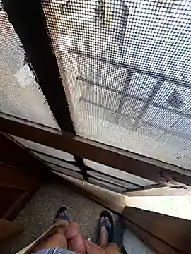 Snapshot of desir3dlund chatting on 02.07.26 desir3dlund online show from 02.07.26