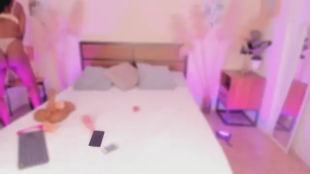 EmaaaBrown  online show from 03.20.26