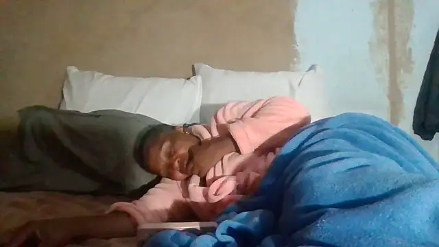 Snapshot of Nicky52 chatting on 11.28.25 Nicky52 online show from 11.28.25