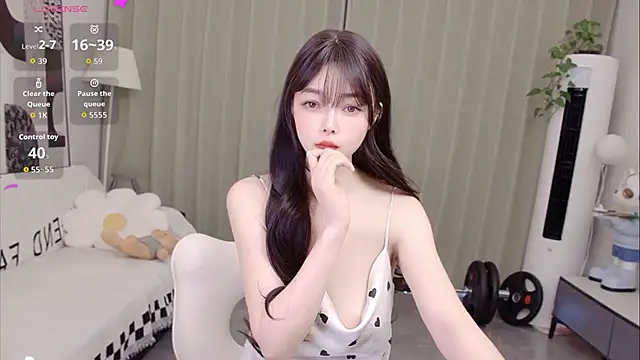 Snapshot of uikyy1 chatting on 06.28.26 uikyy1 online show from 06.28.26