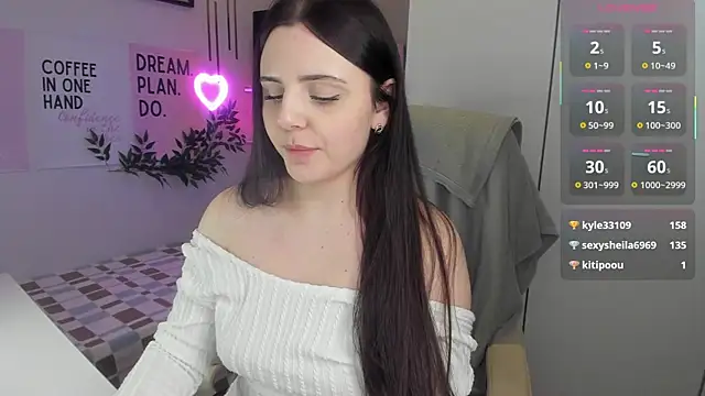 LiaWoow online show from 01.05.26