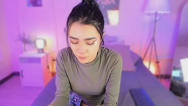 Snapshot of emma_soul1 chatting on 02.11.26 emma soul1 online show from 02.11.26