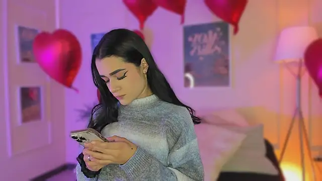 Snapshot of emma_soul1 chatting on 02.14.26 emma soul1 online show from 02.14.26