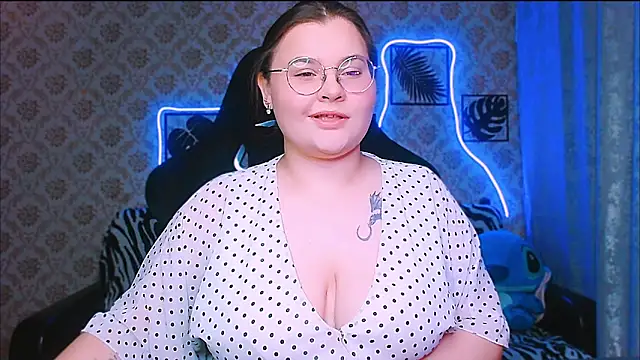 InLoveWithLife26 online show from 11.08.25