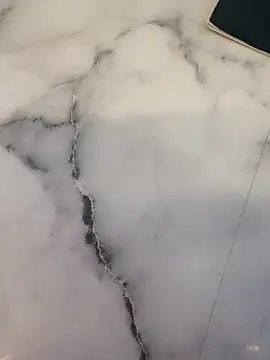 Snapshot of HiddenHoneyLDN chatting on 09.30.25 HiddenHoneyLDN online show from 09.30.25