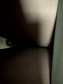 Snapshot of HiddenHoneyLDN chatting on 01.09.26 HiddenHoneyLDN online show from 01.09.26