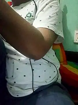 Maria Mahi online show from 10.19.25