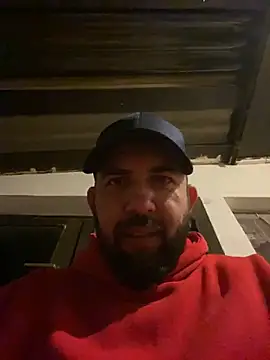 Snapshot of andrey1887 chatting on 09.22.25 andrey1887 online show from 09.22.25