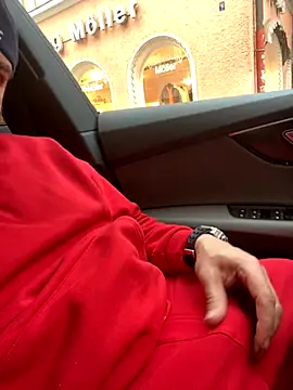 Snapshot of andrey1887 chatting on 11.07.25 andrey1887 online show from 11.07.25