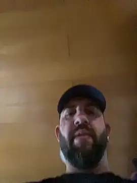 Snapshot of andrey1887 chatting on 02.18.26 andrey1887 online show from 02.18.26