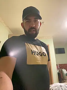 Snapshot of andrey1887 chatting on 03.03.26 andrey1887 online show from 03.03.26