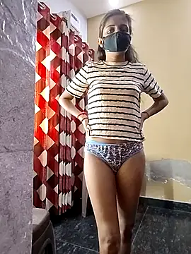 Snapshot of Ruhi_07 chatting on 10.29.25 Ruhi 07 online show from 10.29.25