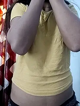 Snapshot of Ruhi_07 chatting on 11.30.25 Ruhi 07 online show from 11.30.25