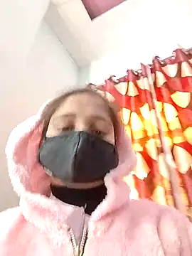 Snapshot of Ruhi_07 chatting on 12.05.25 Ruhi 07 online show from 12.05.25