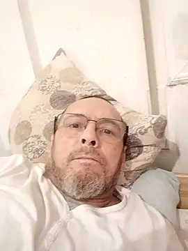 Snapshot of pakillobcn chatting on 11.30.25 pakillobcn online show from 11.30.25