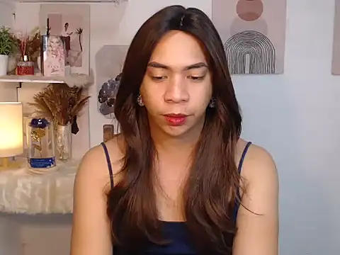 Snapshot of Ursexy_ngaw chatting on 11.28.25 Ursexy ngaw online show from 11.28.25