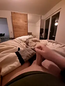 Snapshot of wididoooo chatting on 10.23.25 wididoooo online show from 10.23.25