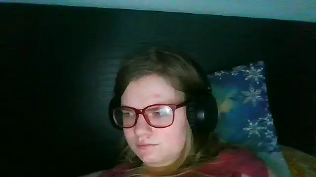 Moonolighta online show from 10.31.25