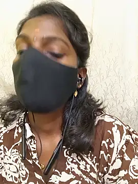 Snapshot of Honey_rosetamil chatting on 05.16.26 Honey rosetamil online show from 05.16.26