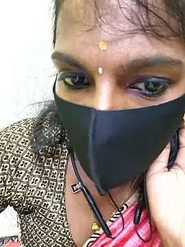 Snapshot of Honey_rosetamil chatting on 05.31.26 Honey rosetamil online show from 05.31.26